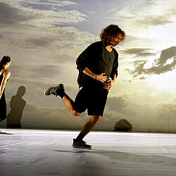 “Set one’s heart on” - Choreographie: Noémie Defossez | Foto: Ursula Kaufmann