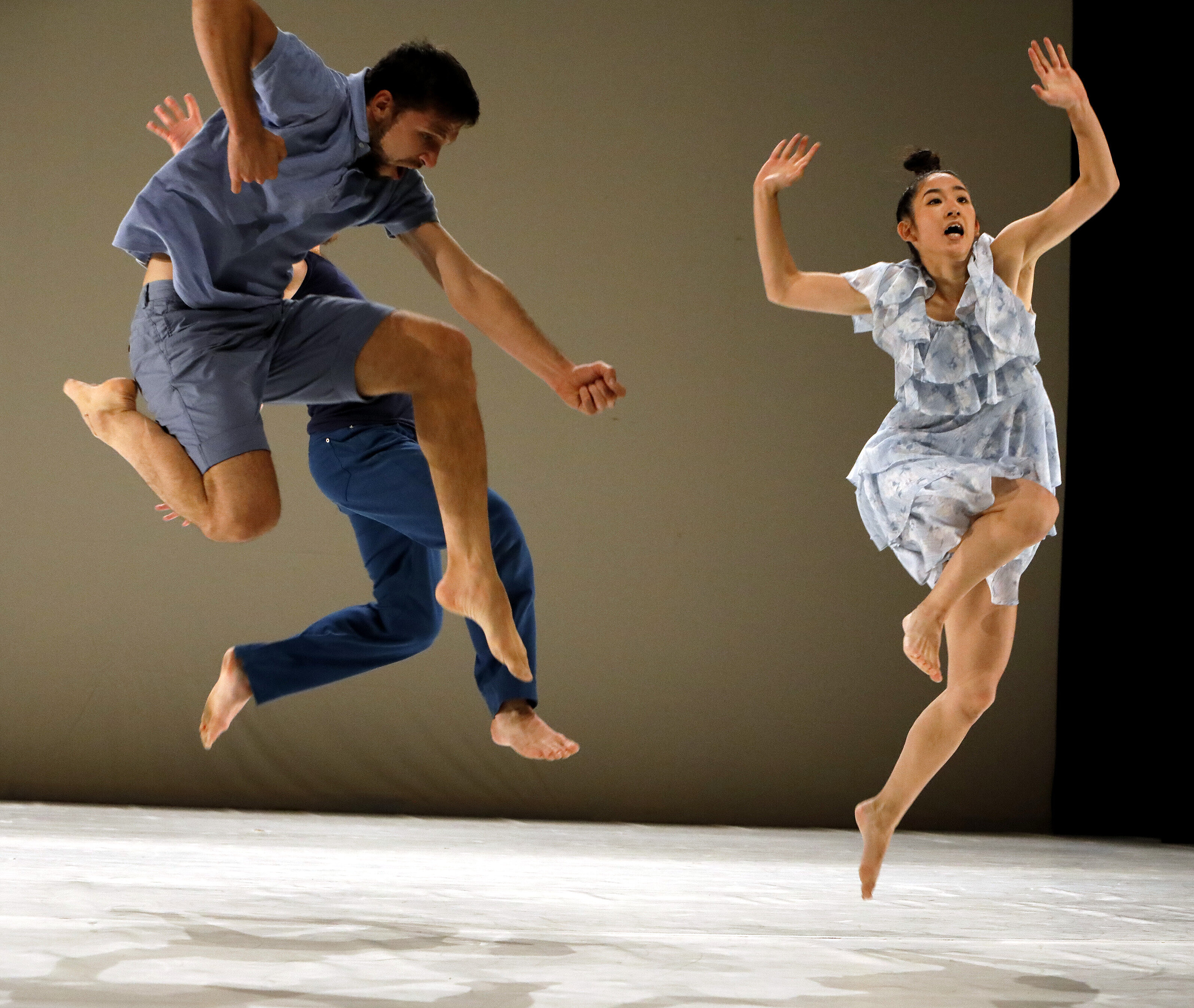 „Doch" - Choreographie: Antonina Koluiartseva | Foto: Ursula Kaufmann