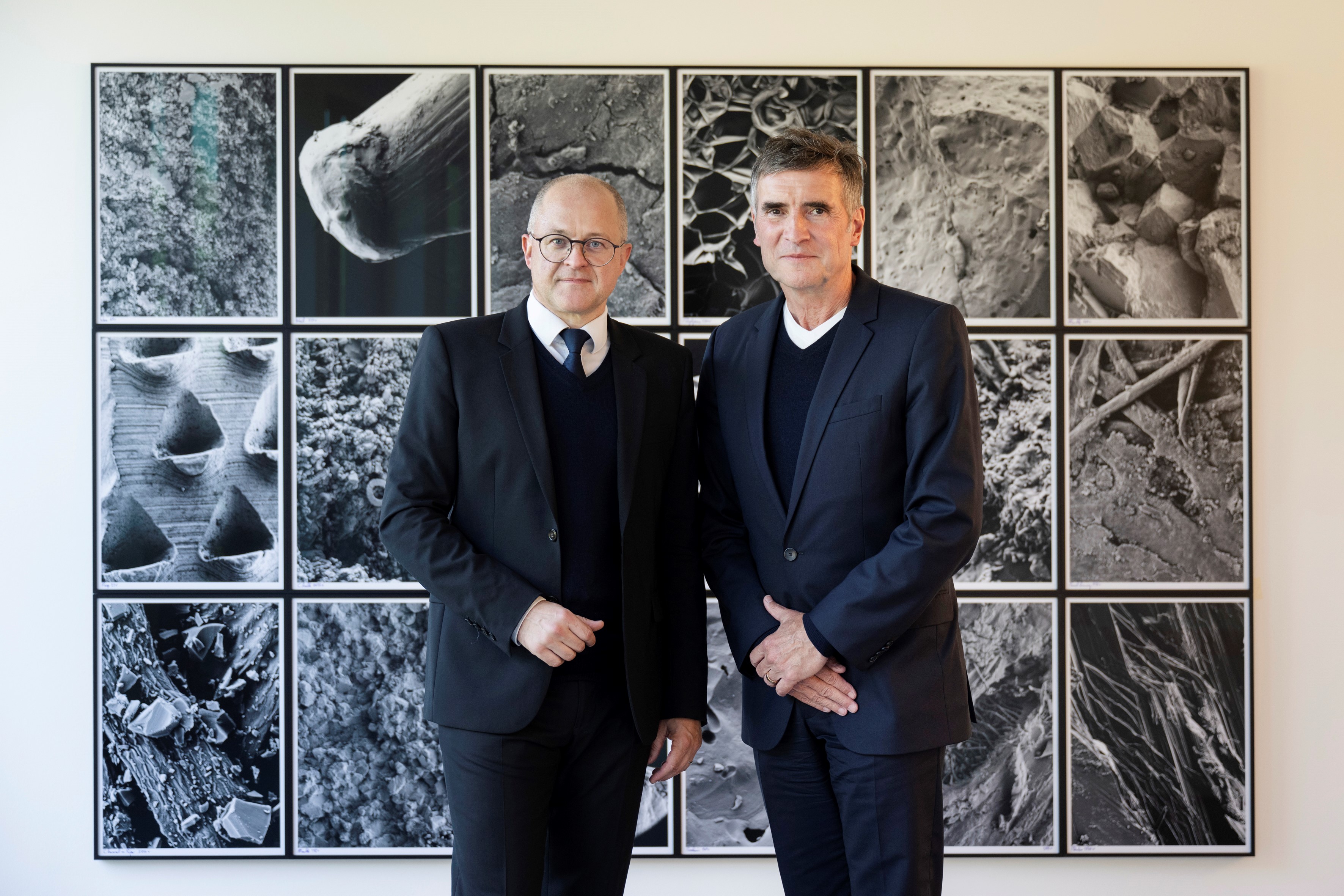 Prof. Dr. Steffen Siegel und Prof. Mischa Kuball, Stellvertretender Sekretär der Klasse der Künste, Foto: Nordrhein-Westfälische Akademie der Wissenschaften und der Künste | Fotografin: Bettina Engel-Albustin, 2024